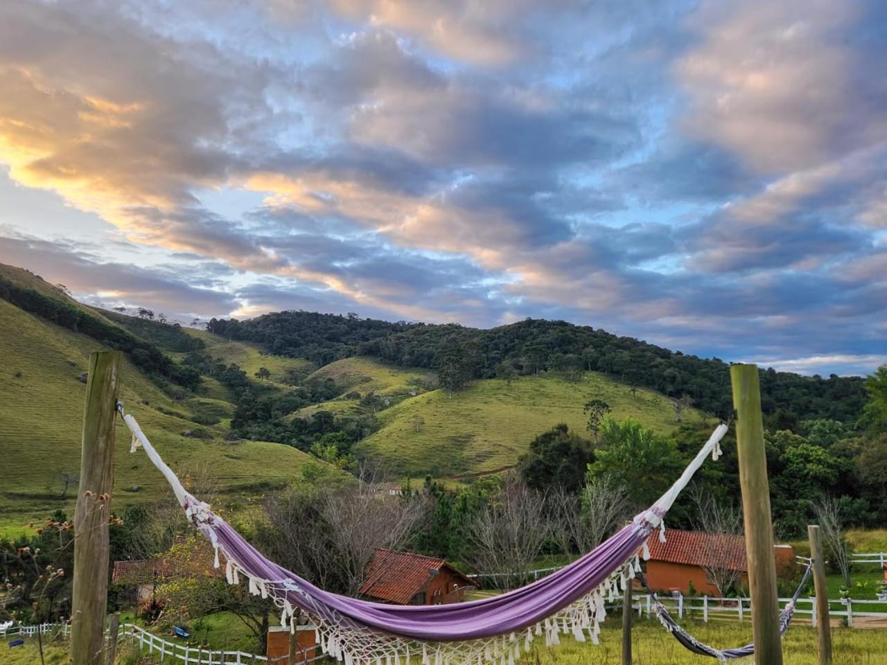 Pousada Vale Monte Azul Santo Antônio do Pinhal Kültér fotó