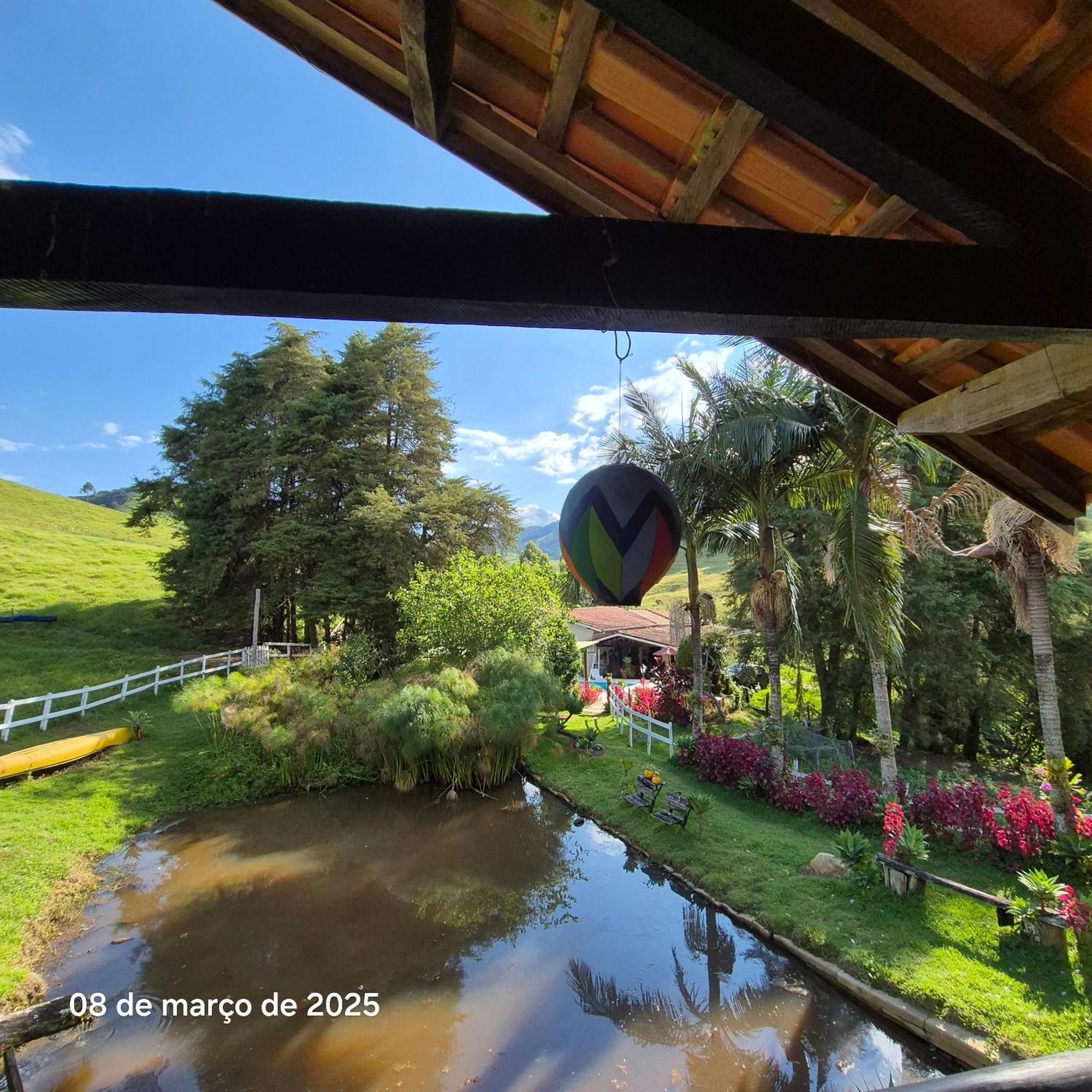 Pousada Vale Monte Azul Santo Antônio do Pinhal Kültér fotó